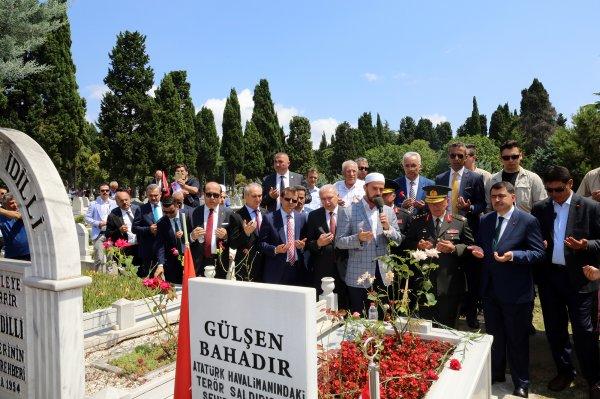 15 Temmuz Şehitleri kabirlerinin başında anıldı