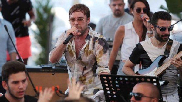 Murat Dalkılıç'ın yeni tarzı beğenilmedi