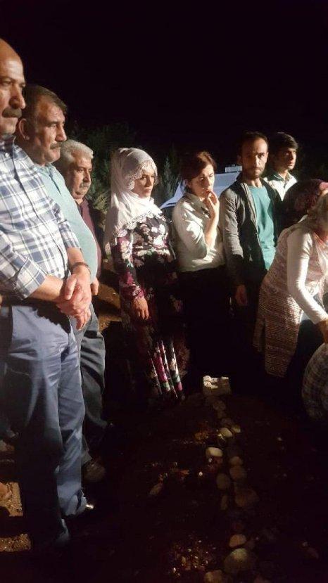 PKK cenazesine katılan HDP'lilerin küstahlığı