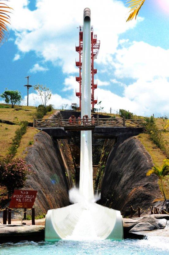 Dünyanın en çılgın 5 su kaydırağı