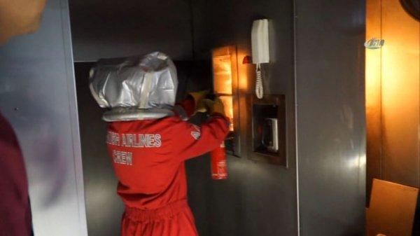 THY kabin memurlarının zorlu eğitim süreci