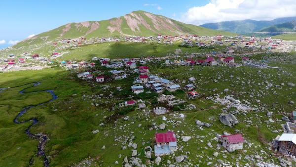 'İmar Barışı'nı duyan yaylalarda kaçak yapıya başladı