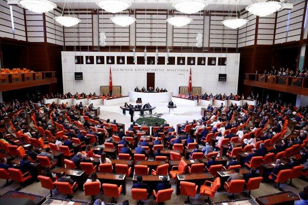 Meclis'te yeni oturma düzeninin detayları belli oldu