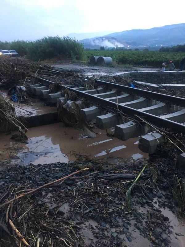 Denizli-İzmir arası tren seferleri durduruldu