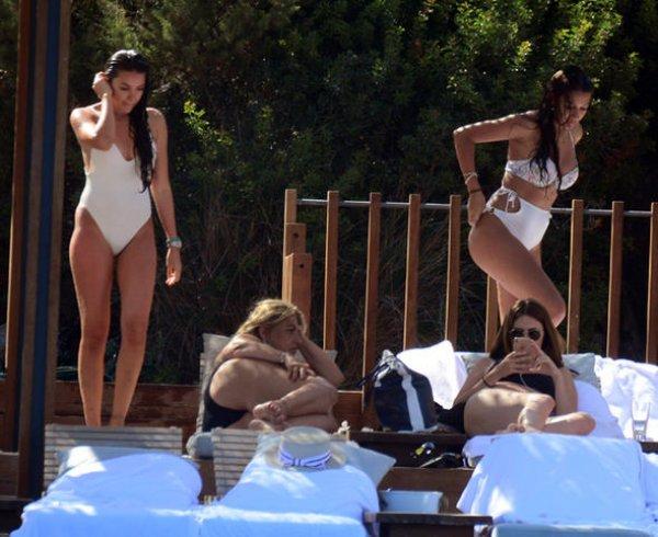 Rafet El Roman'ın kızları Bodrum'da