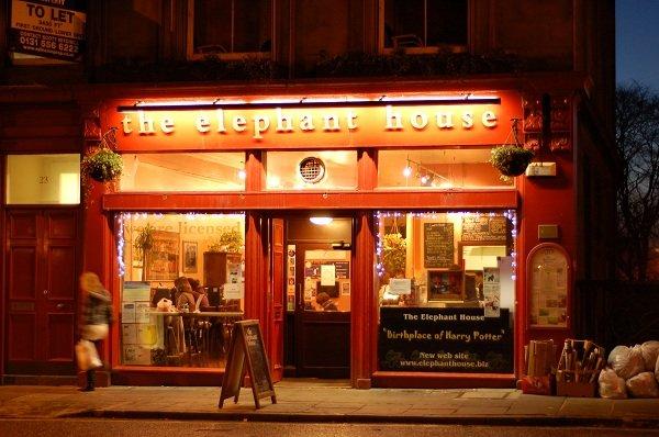 J. K. Rowling'in hayat hikayesi