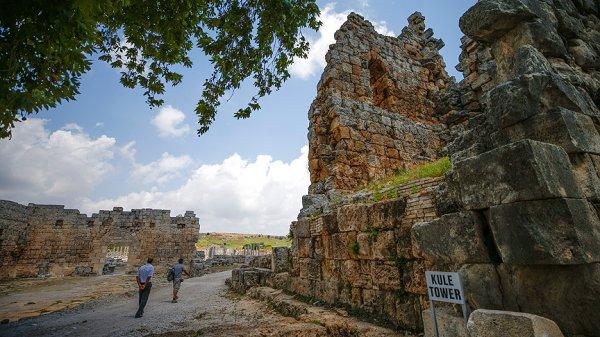Antik Perge yeniden hayat buluyor