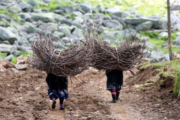 Rize'de köylüler yaylaya yol istemedi