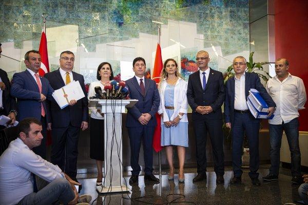 CHP'de imza krizi çözüldü