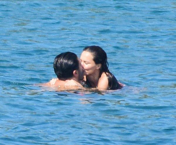 Ebru Şallı sevgilisiyle tatilde