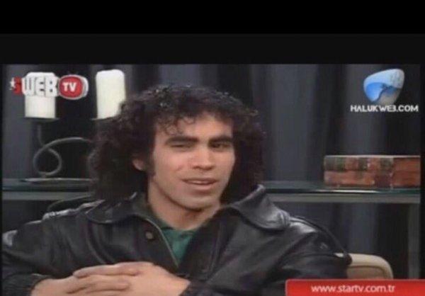 Haluk Levent, yakışıklılar gününde fotoğrafını paylaştı