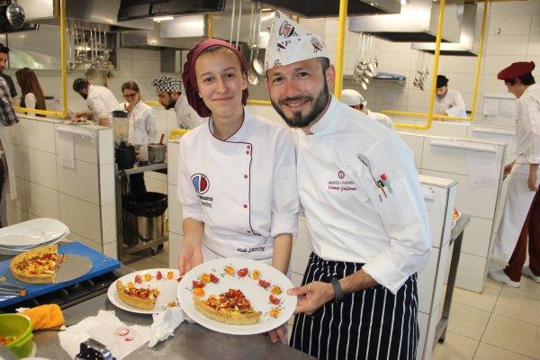 Gastronomiyle Türk mutfağını dünyaya tanıtabilirsiniz