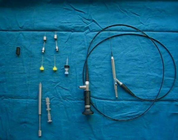 Duktoskopi cihazı çalınan doktor, hırsızlara seslendi