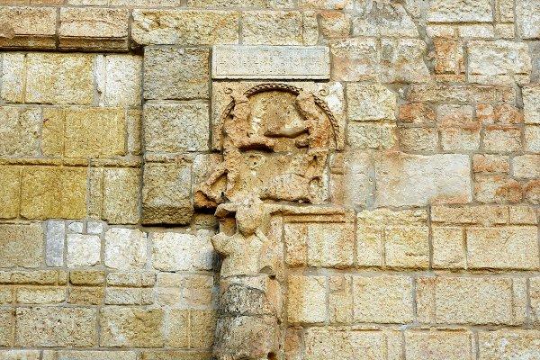 Malabadi Köprüsü yıllara meydan okuyor