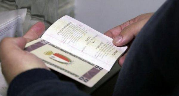 AB'de 'altın pasaport' isyanı