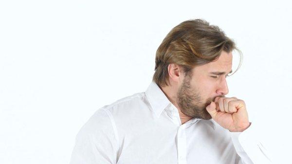 Öksüren erkek kanser olabilir