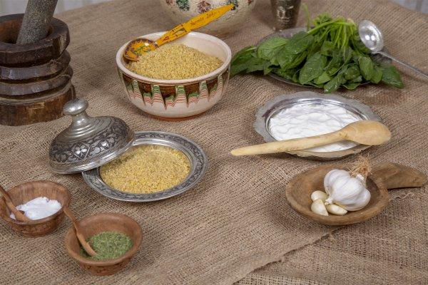 Sıcak yaz günlerinde beslenmeye dikkat edin