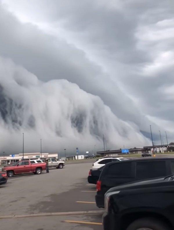 ABD'de görüntülenen sıra dışı bulutlar