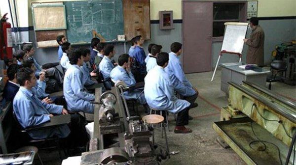 Özel mesleki ve teknik Anadolu lisesine eğitim desteği