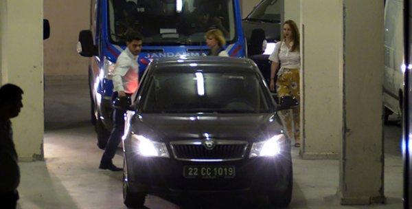 Yunan askerler tahliye edildi