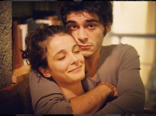 Büşra Develi ile Burak Deniz barıştı