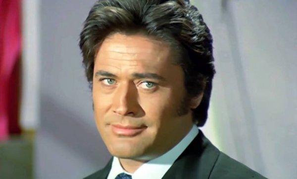 Cüneyt Arkın nasıl bir hayat yaşadı