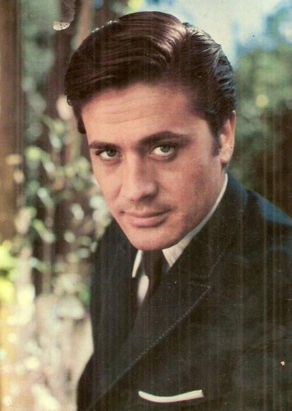 Cüneyt Arkın nasıl bir hayat yaşadı