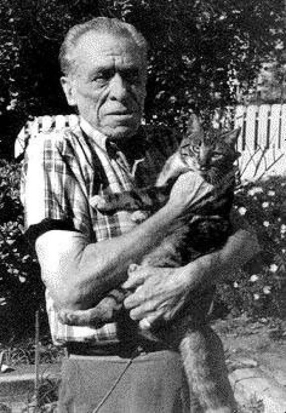 Charles Bukowski'den insani duygular üzerine 15 alıntı