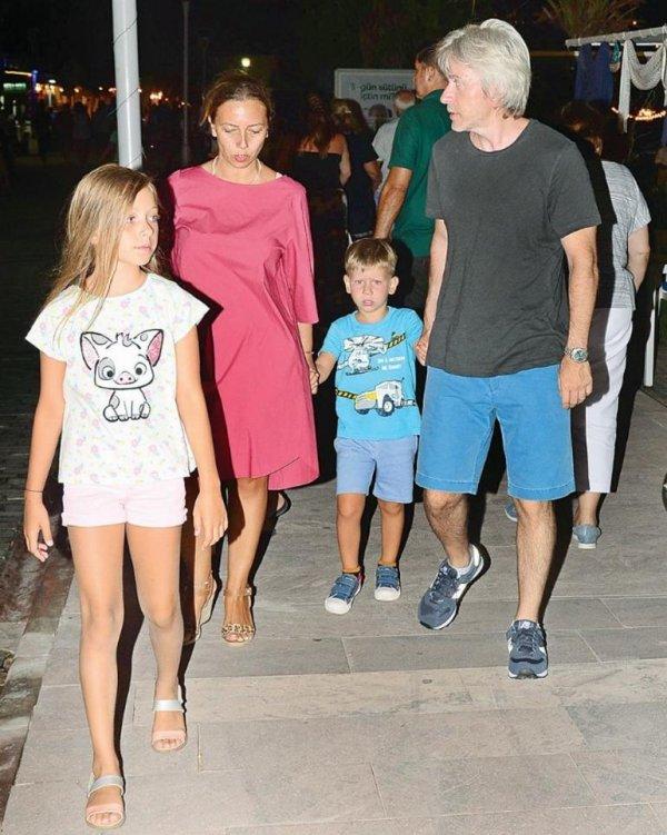 Cüneyt Arkın'ın sağlık durumunu oğlu açıkladı