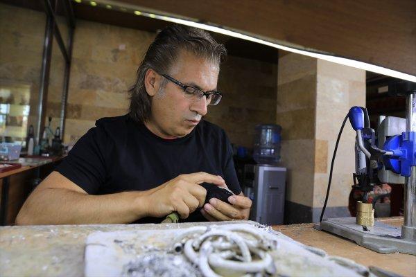 Urartu sanatı hayat buluyor