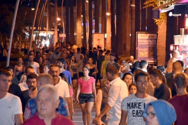 Marmaris 1 milyon turisti ağırlıyor