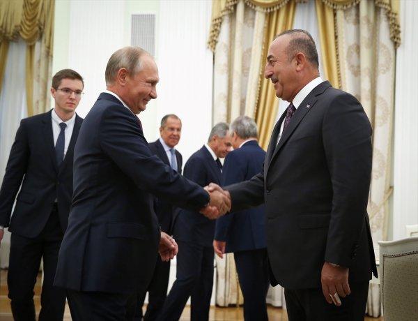 Putin'e balık daveti