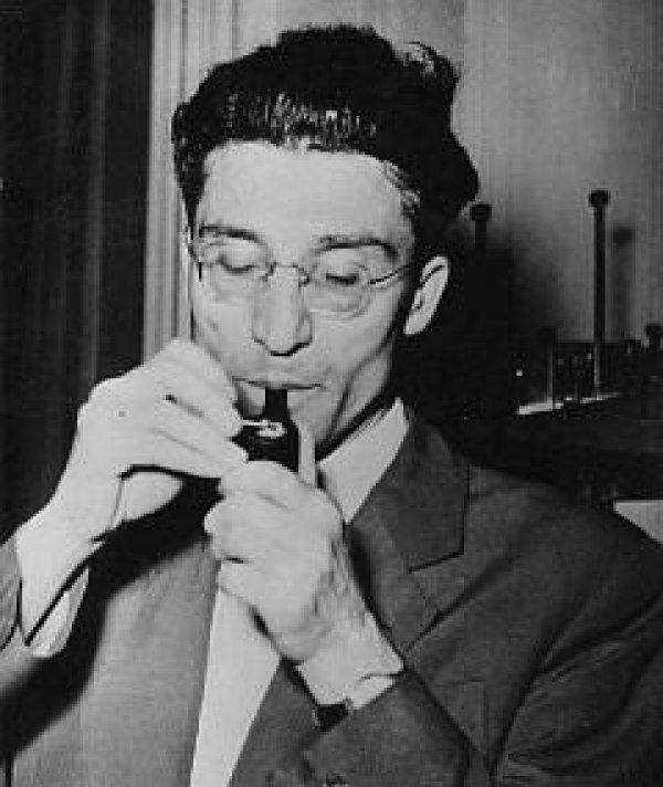 Cesare Pavase'nin ölüm yıl dönümünde Yaşama Uğraşı'ndan 15 alıntı