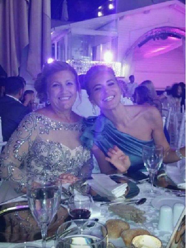 Burcu Esmersoy’un annesine kanser teşhisi konuldu