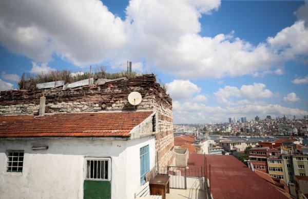 Tahtakale'ye ismini veren kalenin burcu gün yüzüne çıktı