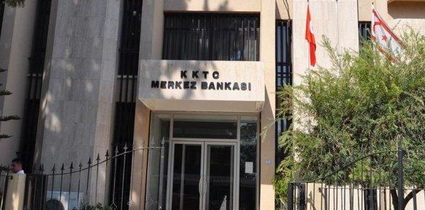 KKTC'de ekonomi dibi görüyor