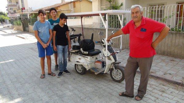 Japonlardan gördü, bin liraya güneş panelli bisiklet yaptı