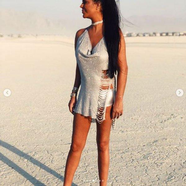 Süreyya Yalçın'ın pırlantalı iskelet maskesi