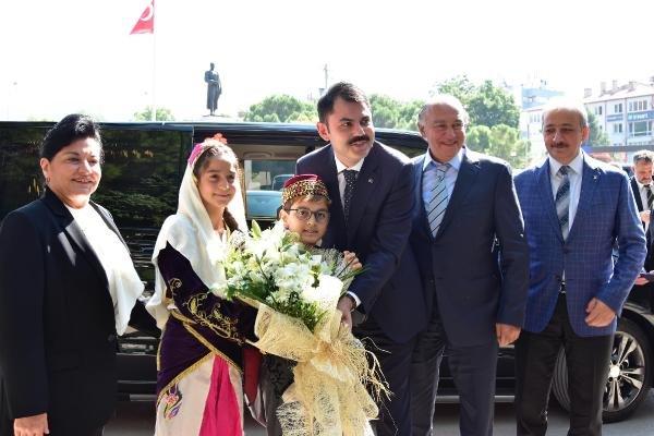 Bakan Kurum'dan Foça açıklaması