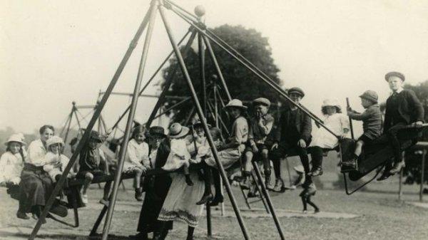 Dünyanın ilk çocuk parkları