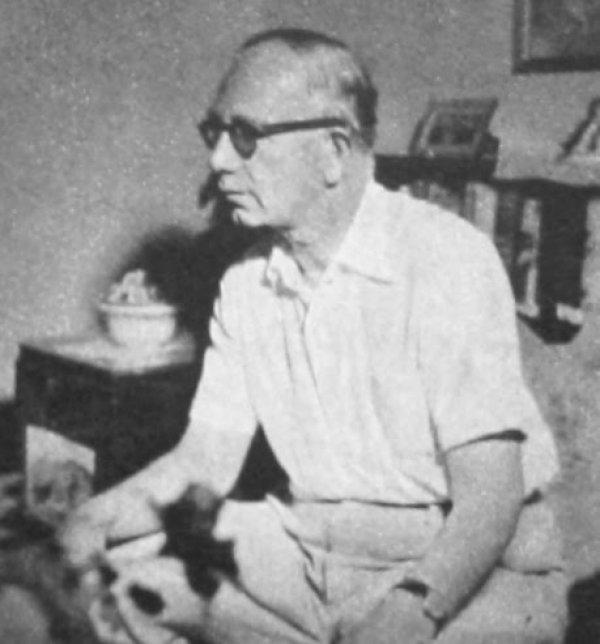 Ahmet Kutsi Tecer'i şiirleriyle anıyoruz