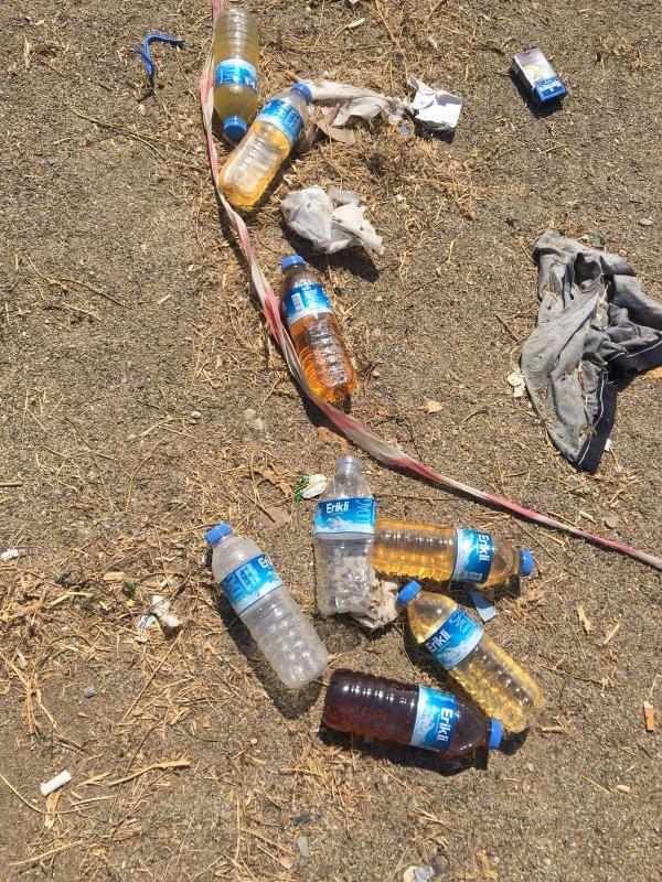 Zeytinli Rock Festivali'nin ardından kalan çöpler