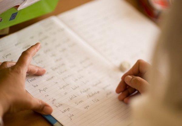 750 milyon kişinin okuma yazması yok