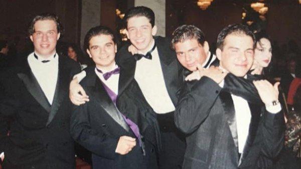 Kenan Doğulu'nun lise mezuniyeti