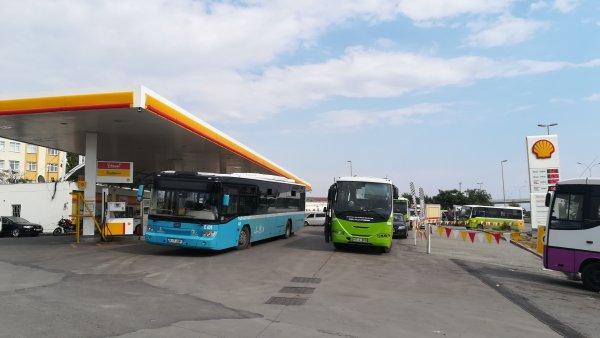 Kocaeli'de hırsızlar halk otobüsünü güpegündüz soydu