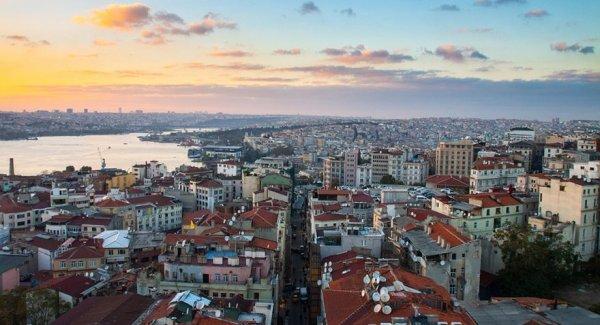 İstanbul'daki yapıların yarısı kaçak