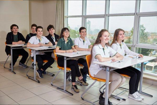 Eğitimin öncüsü Doğa Koleji, yeni döneme tam kadro hazır