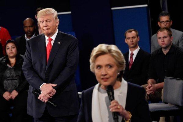 Hillary Clinton: Demokrasimiz krizde