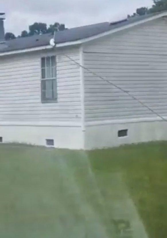 ABD'liler evlerini arabalarına sabitledi