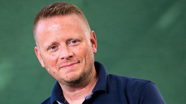 The Guardian’dan, yeni dönemde beklenen 50 kitabın listesi